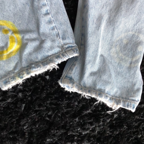 Custom painted smile jeans size 9 - Picture 8 of 10